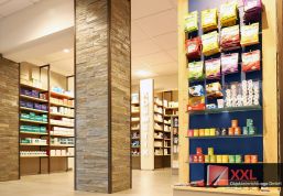 Die Gesundbrunnen Apotheke in Freiberg: Spannender Materialmix